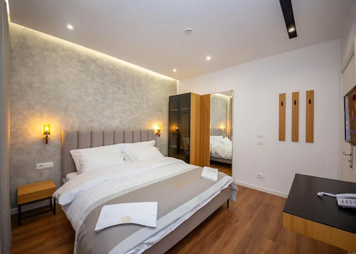 Riviera Hotell Kamez