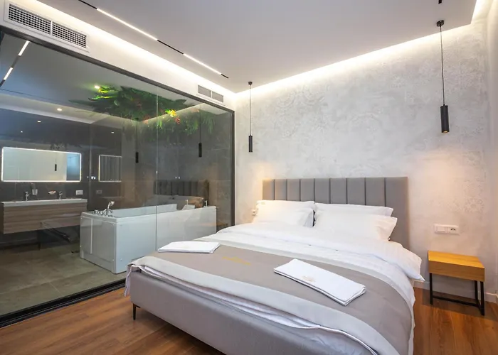 Hotell Riviera Kamez